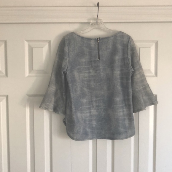 Green Envelope Ruffled Sleeve Top - Picture 3 of 5